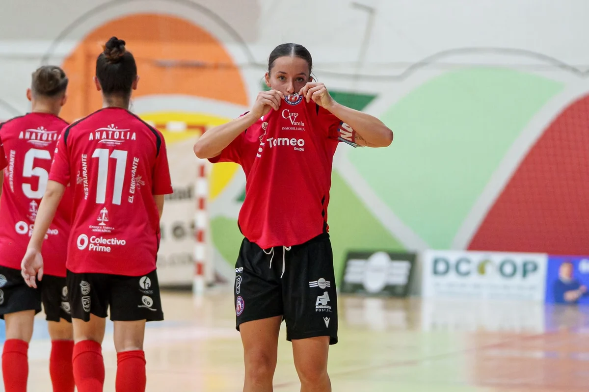 Las guerreras estrenan victoria en Segunda División (4-1)
