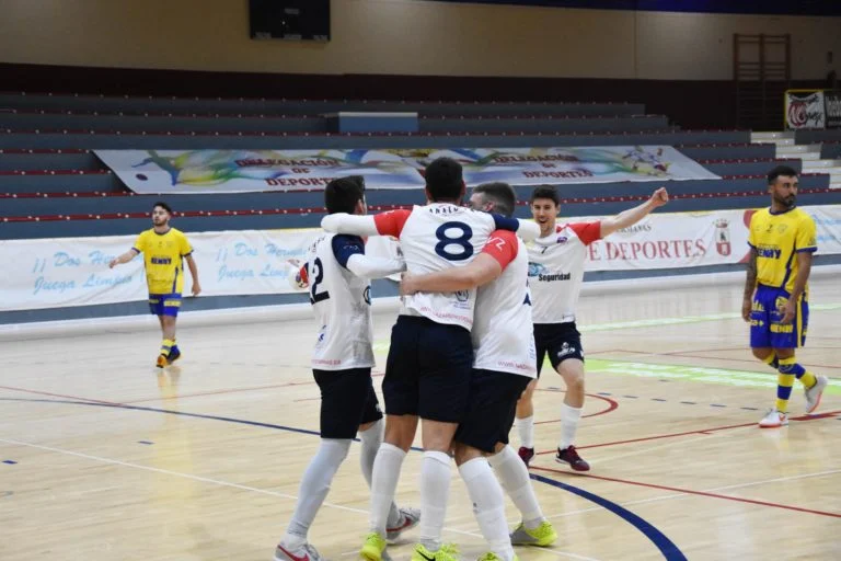 En video, el resumen del GTS Nazareno Dos Hermanas 4-0 Cádiz CF Virgili