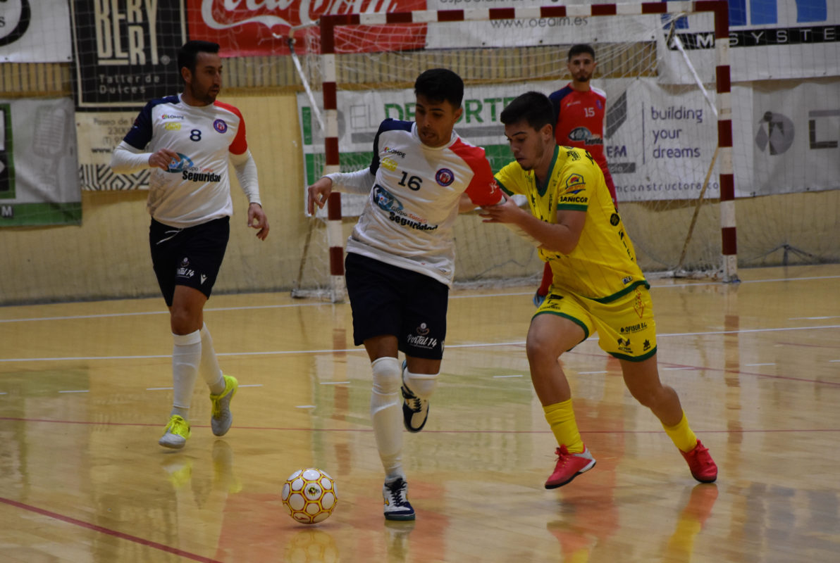 crónica-jaen-nazareno-dos-hermanas