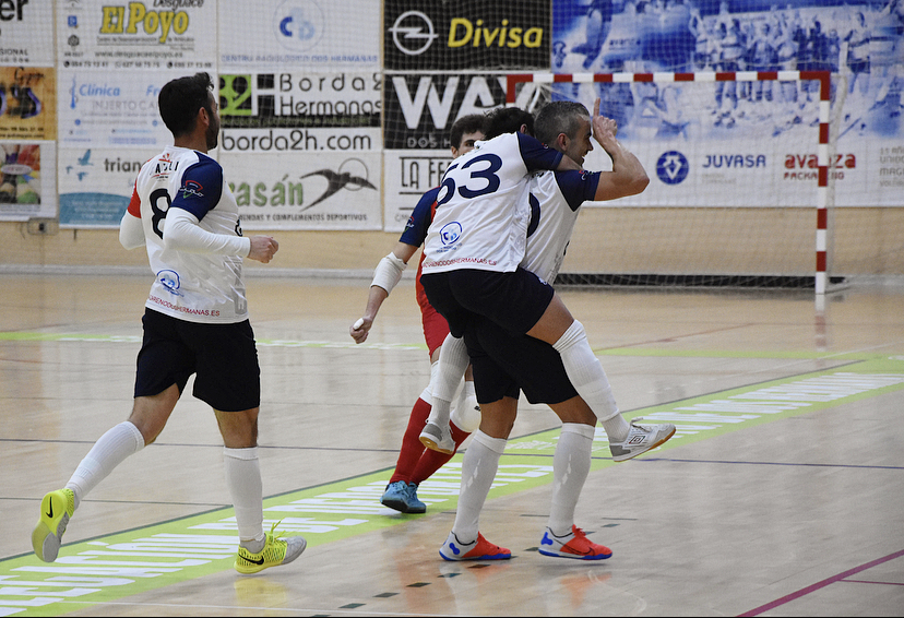 cronica-nazareno-dos-hermanas-cadiz